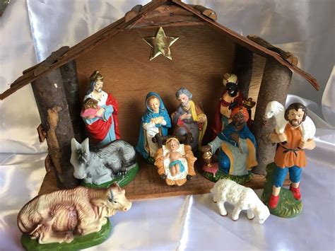 1960's Creche Bark Wood Nativity Set-Holy | Etsy | Nativity set, Vintage christmas, Ceramic ...