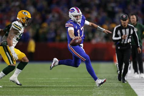 Green Bay Packers vs. Buffalo Bills Sunday Night Football: Live Updates ...