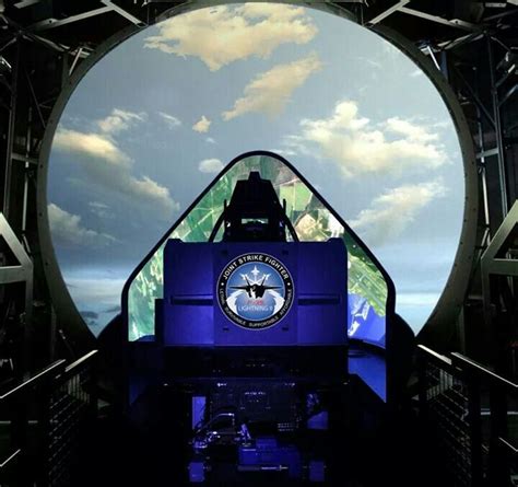 Cockpit view f35 Air Force Pilot, F35, Software Engineer, Lockheed, Big ...