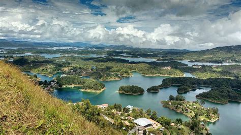 9 Absolutely Unmissable Things To Do Guatape Colombia | by WILD & AWAY | Medium