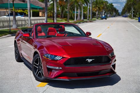 2020 Ford Mustang Gt Premium Red