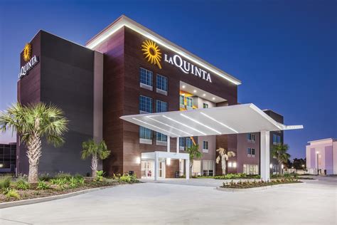 La Quinta Inn & Suites by Wyndham Baton Rouge - Port Allen | Port Allen ...