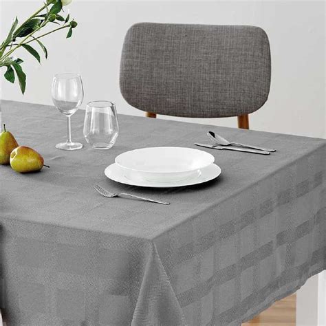 Linen Tablecloths & Plastic Table Covers | Spotlight Australia