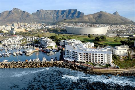 Radisson Blu Hotel Waterfront, Cape Town, South Africa Best African ...