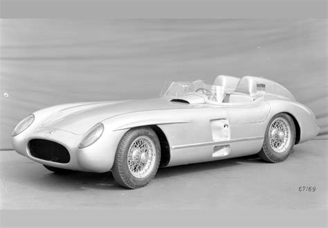 1955 Mercedes-Benz 300 SLR | Review | SuperCars.net