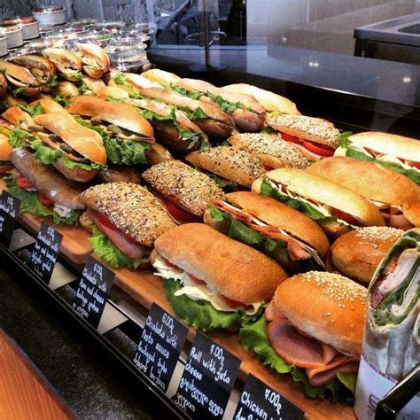 Everyone loves sandwiches ️🥪🌯 : FoodPorn | Bistro food, Cafe food, Sandwiches for lunch