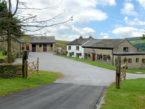 Crowden - Pennine Way Walking Holidays Accommodation