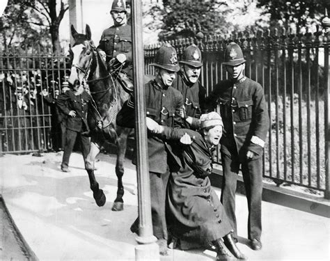 Suffragettes vs. Police: Vintage Photos Of Women's Suffrage Movements, ca. 1910s | Gold is Money ...