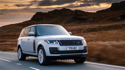 Range Rover Autobiography P400e LWB 2018 range rover wallpapers, range ...