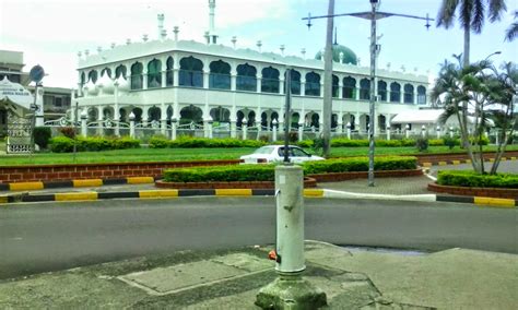 THE SUGAR CITY, LAUTOKA, FIJI: The City, Outskirts and its People: Lautoka City Mosque