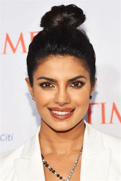 15 of Priyanka Chopra's Best-Ever Hair Looks | Priyanka chopra hair, Bollywood hairstyles ...