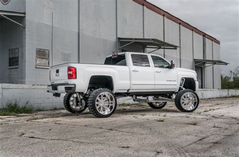 GMC Denali | SF002 26X14 - SPECIALTY FORGED WHEELS