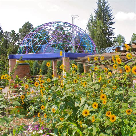 Exploration: Little Green Men | Cheyenne Botanic Gardens