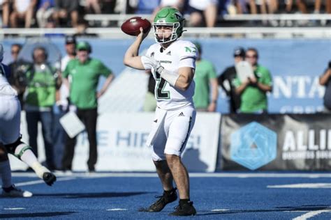 North Dakota transfer quarterback Tommy Schuster commits to Michigan ...