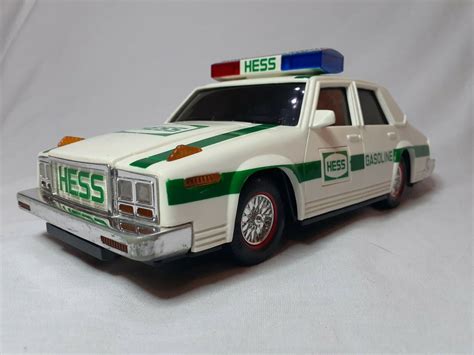 HESS 1993 POLICE PATROL CAR / ALL LIGHTS AND SIRENS WORK / 1ST NONTRUCK ...