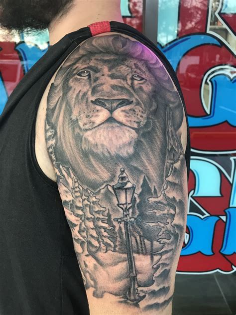 Narnia Tattoo #narnia #tattoos #aslan | Nárnia tattoo, Family tattoos ...