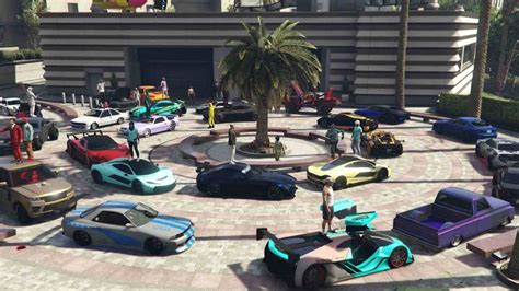 Top 3 best places for car meets in GTA 5