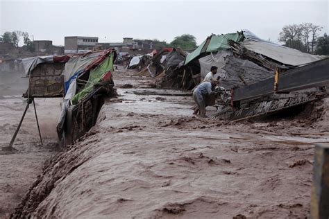 Flash Floods in Pakistan and Kashmir Kill at Least 53 - Newsweek