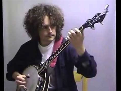 Amazing banjo player - YouTube