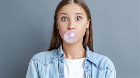 El chicle: sus beneficios para la salud dental