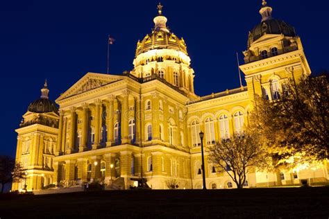 Iowa State Capitol Building Stock Image - Image of capitol, capital: 17060745