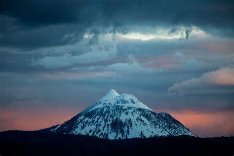 I have hope or I am nothing — Black Butte Mountain, Shasta Mountain with...