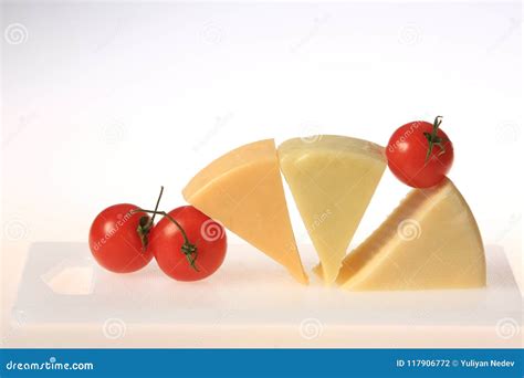 Different Types of Cheese Slices Stock Photo - Image of calorie, board ...