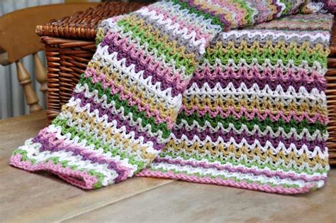 6 Easy Crochet Blanket Patterns for Beginners | HanJan Crochet