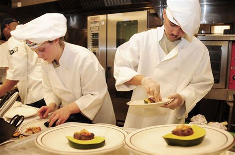 10 Things All Pastry Chefs Need You To Know