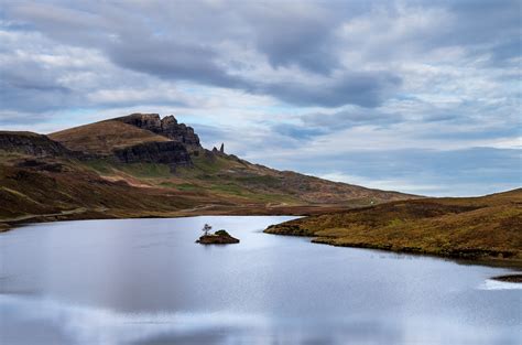 Whisky im Bild: Old Man of Storr, Portree (Wallpaper) - WhiskyExperts