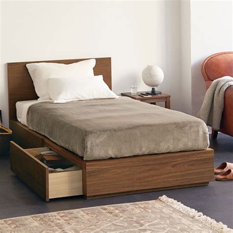 Muji Walnut Single/Twin Storage Bed - Gently Used | 無印良品 ベッド, 無印良品の家 ...