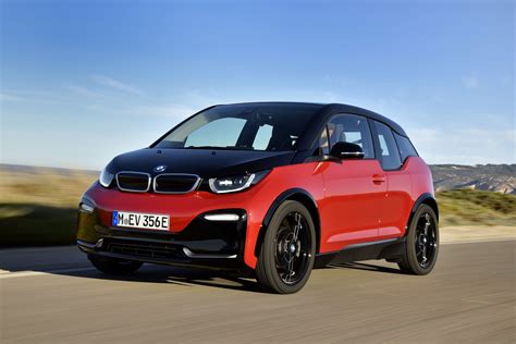 BMW i3s (I01) Photos and Specs. Photo: BMW i3s (I01) exterior restyling ...