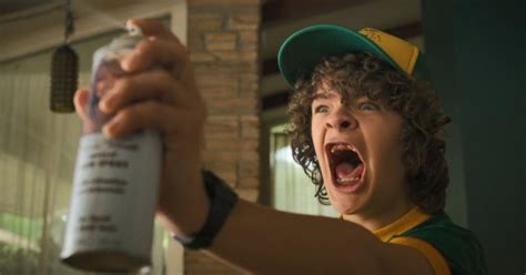 Gaten Matarazzo's Braces - Check Out Dustin From Stranger Things New ...