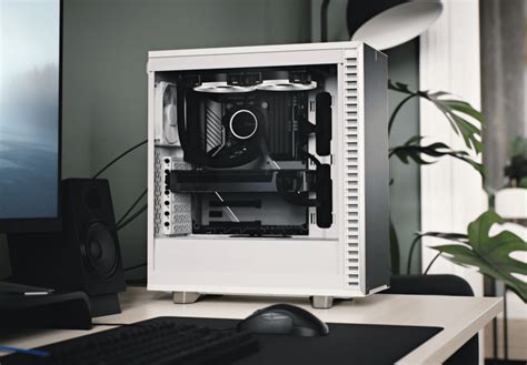 How To Choose The Right Computer Case For Your New Computer Build