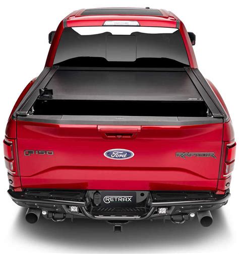 2022 Toyota Tundra RetraxPRO XR Hard Tonneau Cover - Retractable - Aluminum - Matte Black ...