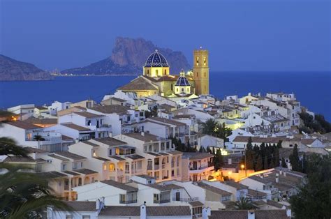 Altea - Alicante: Explore the Old Town and Church