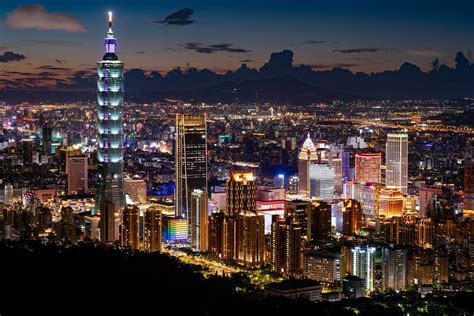 The pros and cons of moving to Taiwan - Scandasia