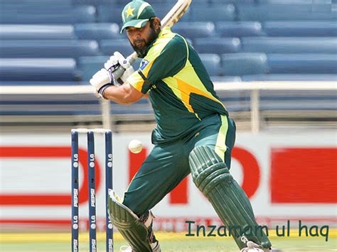 Free Wallpapers: cricketer Inzamam-ul-haq