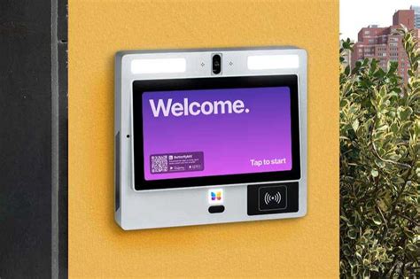 Buying a Wireless Intercom System for Your Building: Pros & Cons