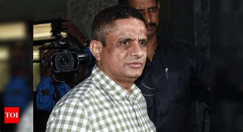 Rajeev Kumar claims CBI 'hounding' him, seeks pre-arrest bail | India ...