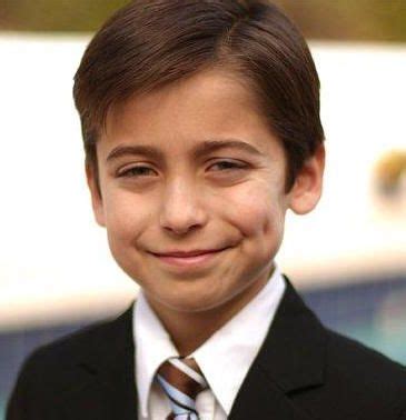 Aiden Gallagher (Actor) Wiki, Bio, Age, Parents and Ethnicity | Chicos famosos, Chicos ...