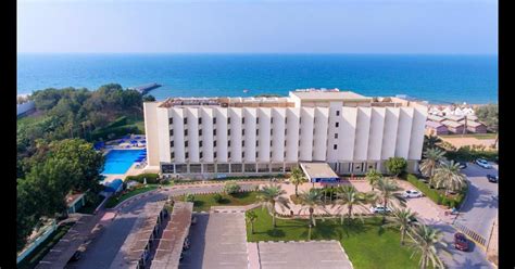 Bm Beach Hotel, Ras Al Khaimah - Compare Deals