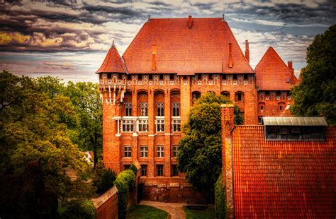 Malbork Castle: view of the museum of the Lower castle fro… | Flickr