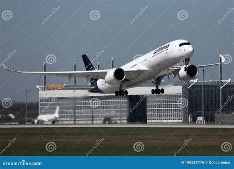 Lufthansa plane taking off editorial photo. Image of aviation - 146534776