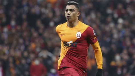 Galatasaray's Mostafa Mohamed joins Nantes on loan