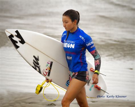 Shino Matsuda - Surfer Girls