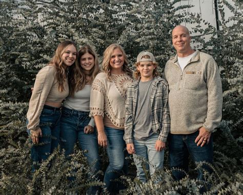 Reed Family Photo Session - SaraMcGovernPhoto