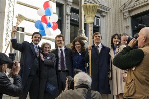 Oscar Isaac shines as Yonkers mayor in ‘Show Me a Hero’