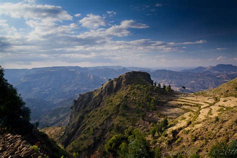 View from the Escarpment, Wollo, Ethiopia, 2011 – Larkvi.com Weblog