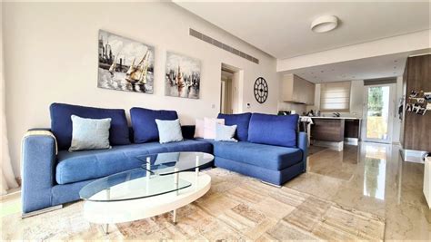 Limassol Marina Apartment - Constantinos Elia